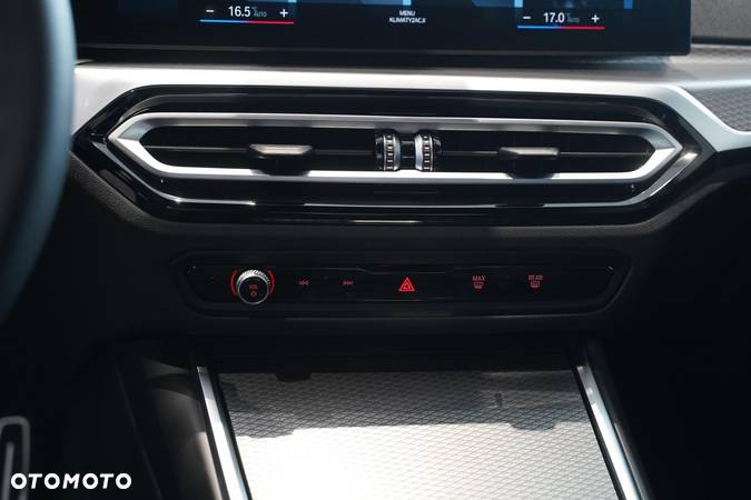 BMW Seria 3 318i M Sport - 18