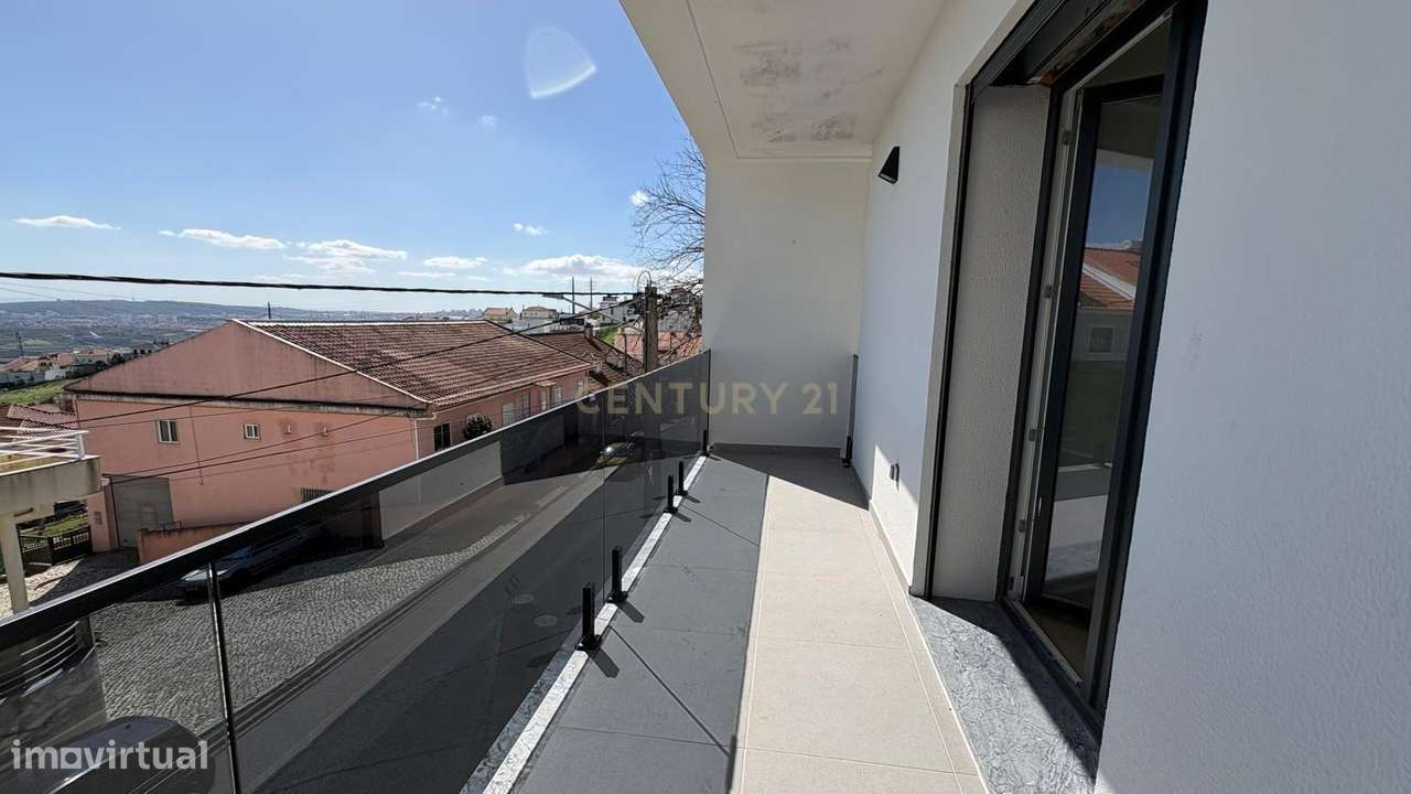 Moradia independente à venda em Famões, Odivelas-42