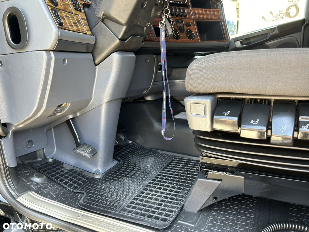 Scania R410 RETARDER FULL SERWIS 2016 STANDARD dwa zbiorniki / JEDEN WŁAŚCICIEL OD NOWOŚCI Z PL / serwis SCANIA R450 / opony Michelin 70% - 10