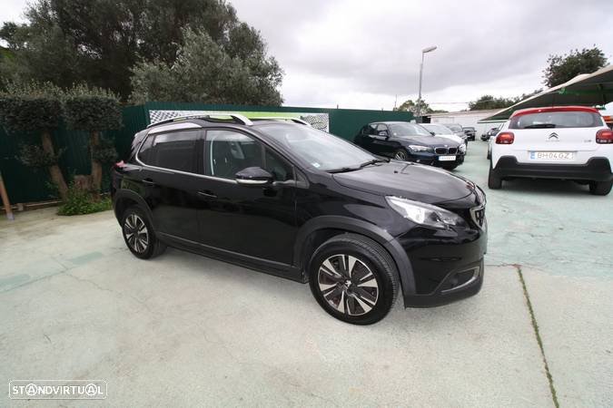 Peugeot 2008 1.2 PureTech Allure - 3