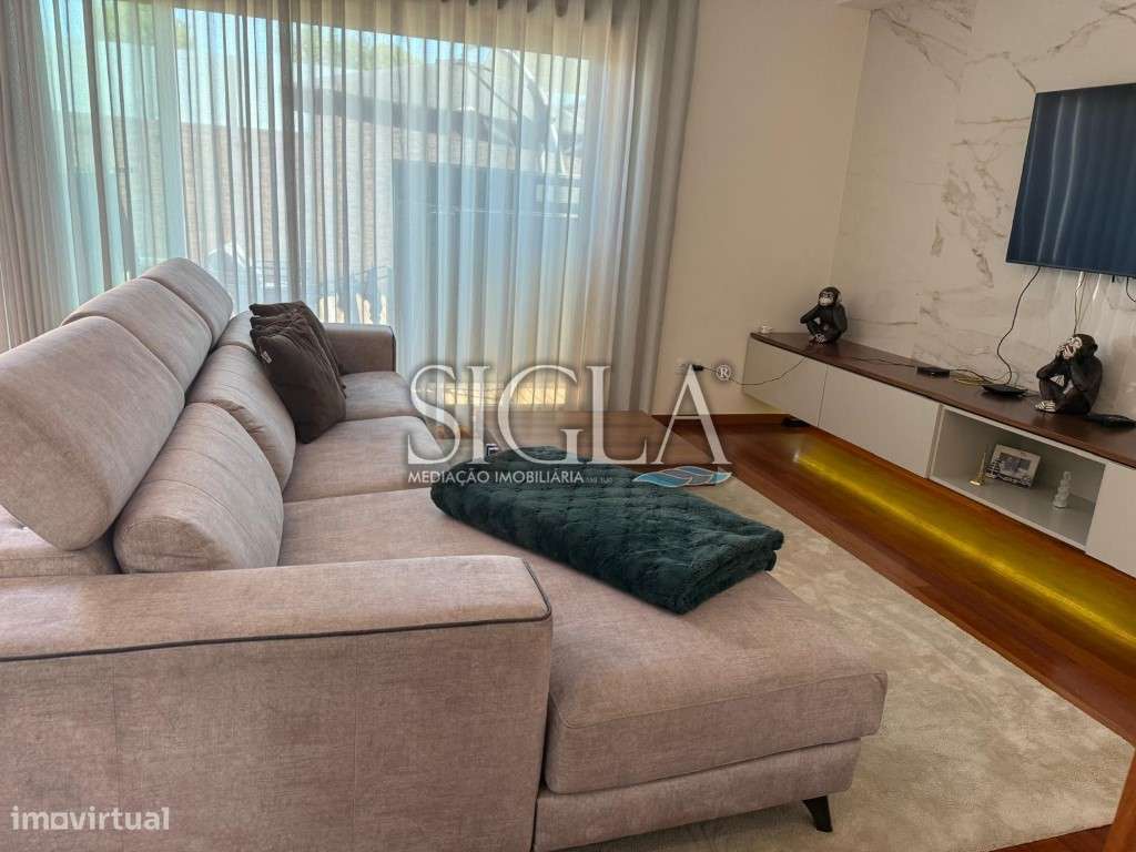 Moradia T4+1 em Serzedo - Grande imagem: 5/20