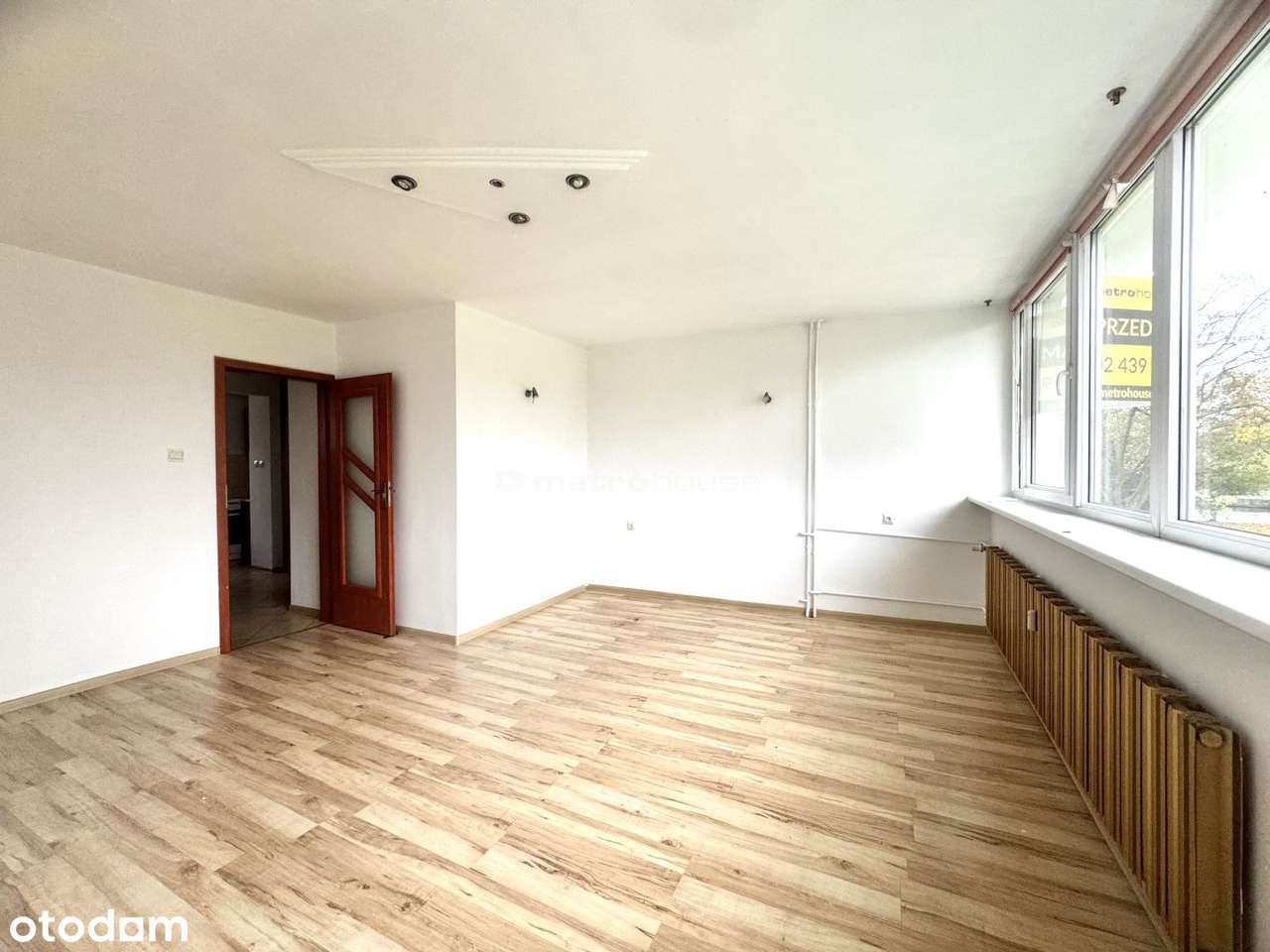 Klimatyczne 2-pok. mieszkanie z widokiem na rzekę - Pełny obrazek: 2/15