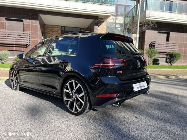 VW Golf 2.0 TSI GTI DSG Performance - 11