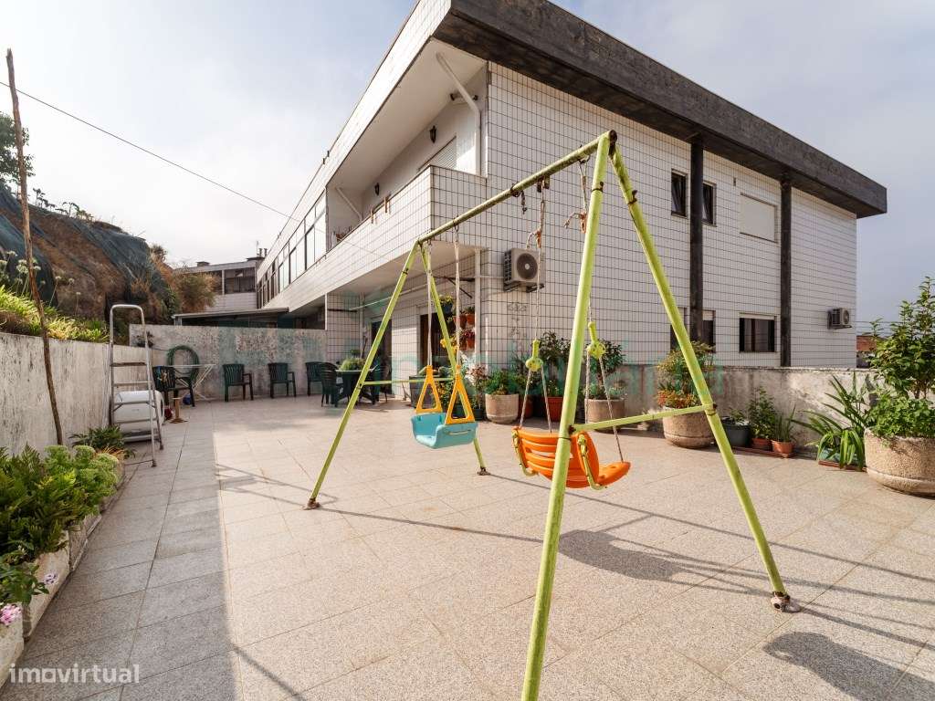 Apartamento T3 com Terraço de 80 m² e Garagem Fechada em Moreira de...-23