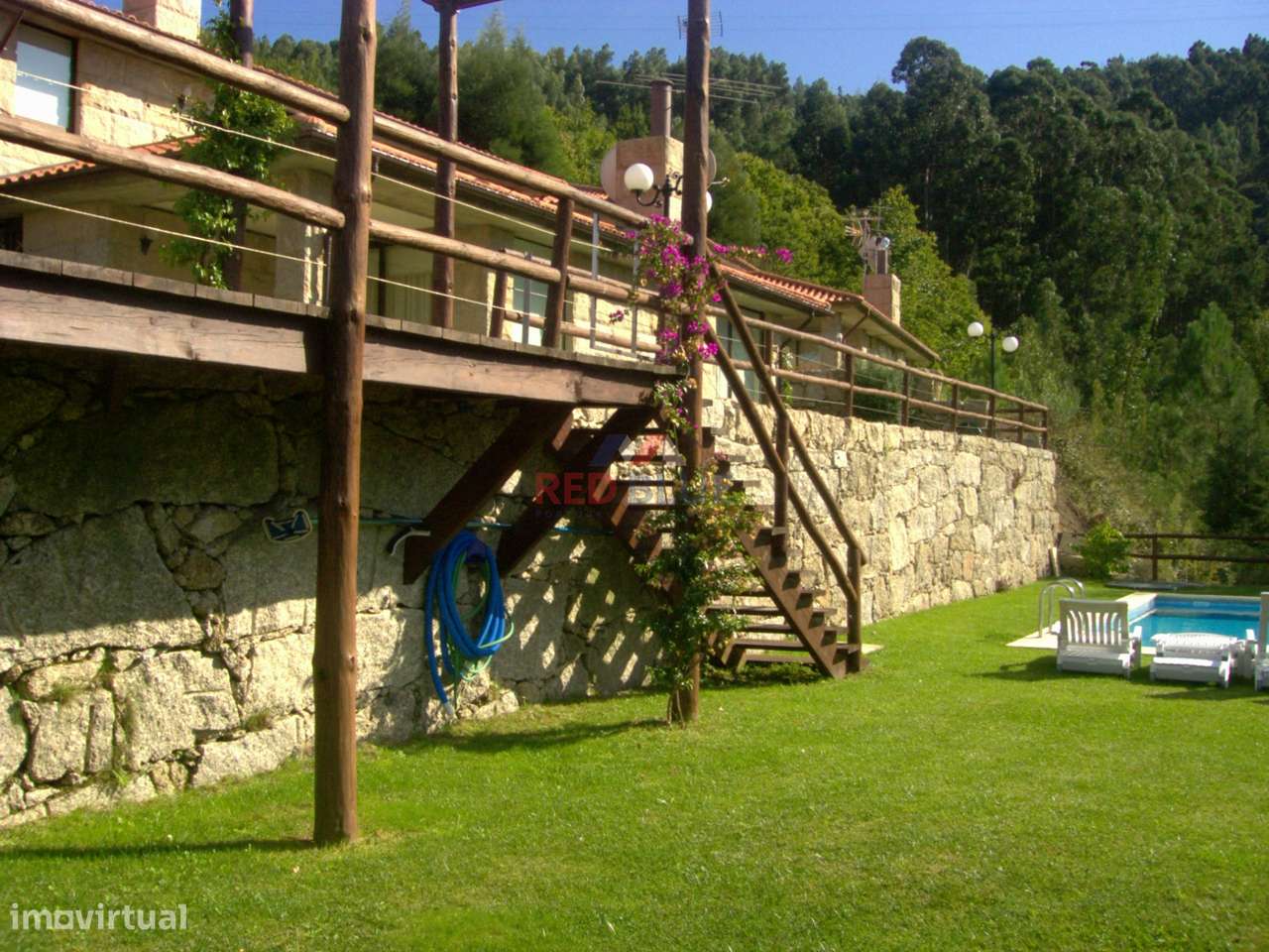 MORADIA T3+1, COM PISCINA, BARRAGEM DA CANIÇADA, GERÊS-24