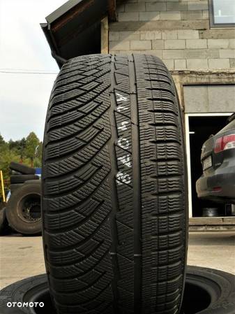 MICHELIN PILOT ALPIN PA4 235/55R17 103V AL4078** - 3