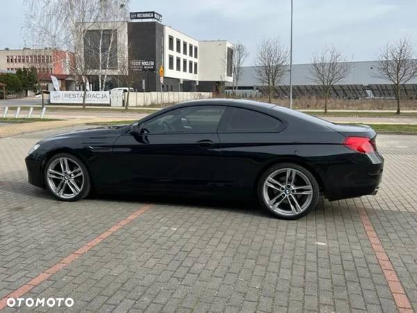 BMW Seria 6 650i xDrive - 14