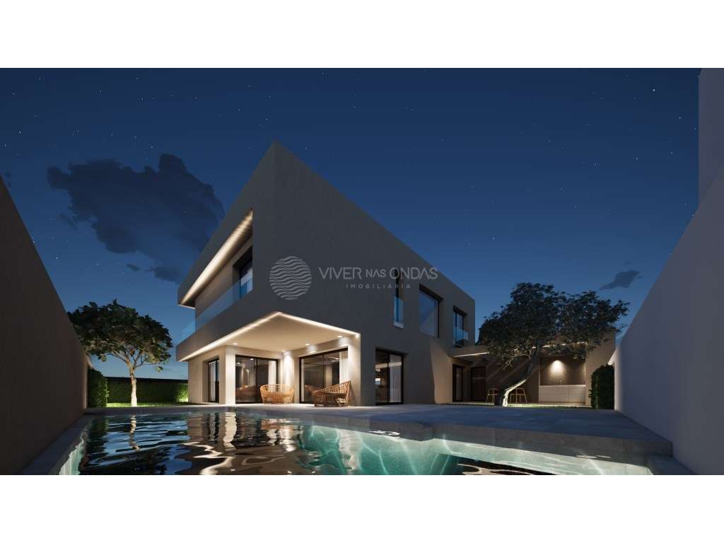 Moradia T4 com 4 Suites, Piscina e Garagem em Belverde, Seixal-3