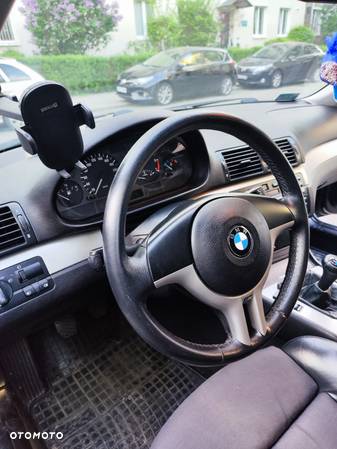 BMW Seria 3 - 16