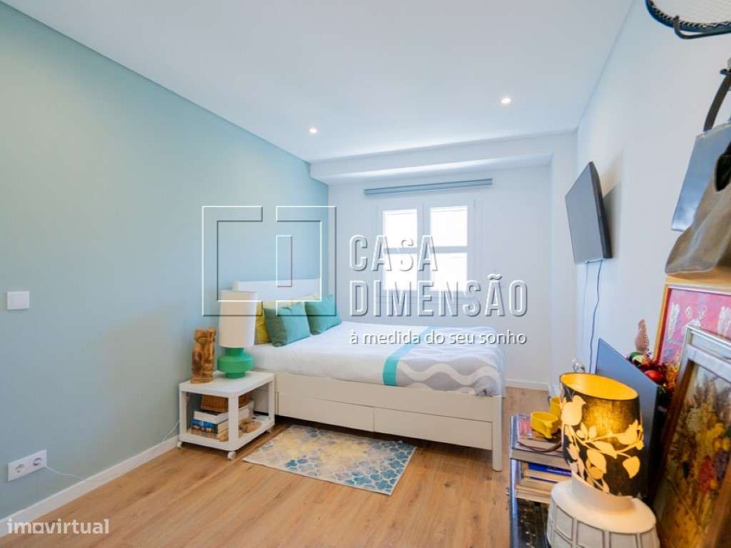 Apartamento de tipologia T2 na Serra de Carnaxide, com Garagem BOX,...-35