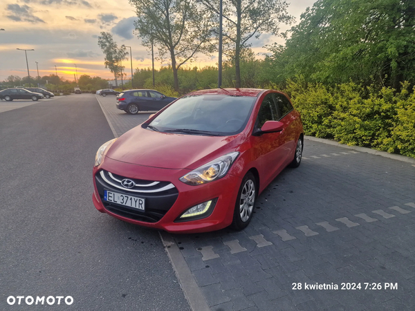 Hyundai Elantra 1.8 SE - 1