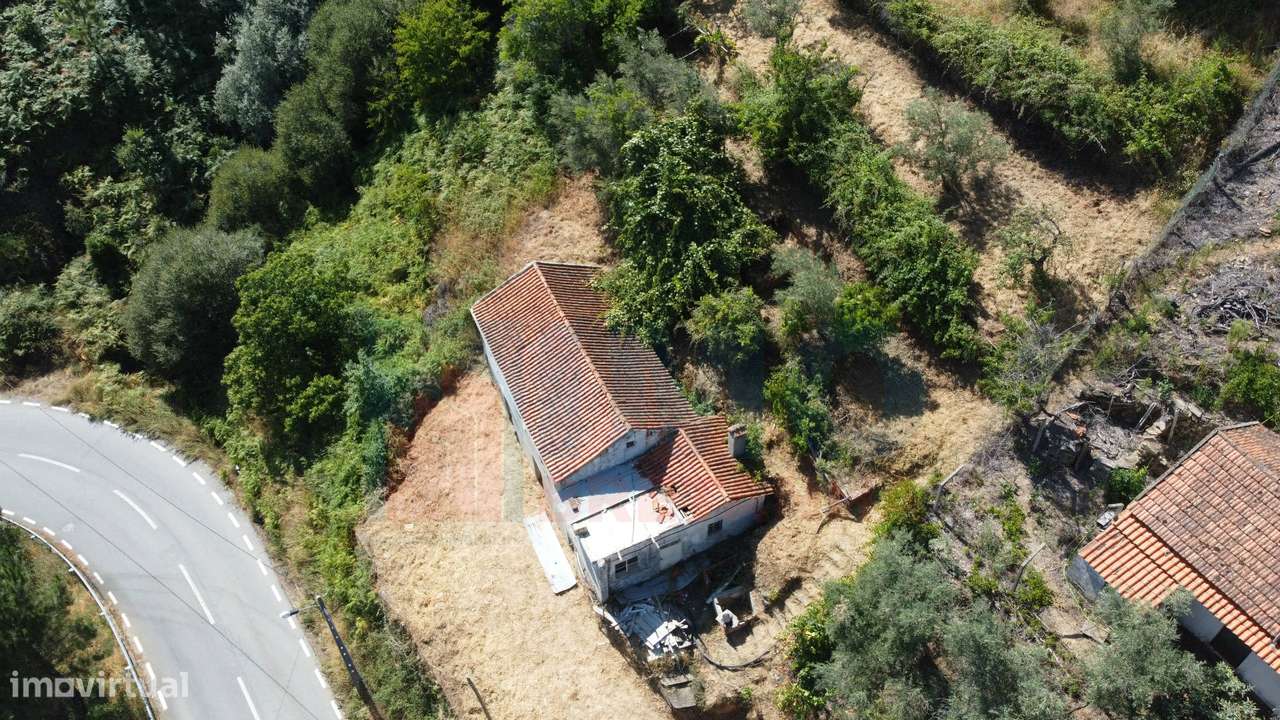 Moradia p/ Recuperar - Atalaia do Teixoso - 10 min Covilhã - Grande imagem: 4/27