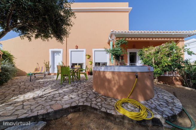 Moradia Isolada T3 com Jardim e Garagem em Bernardinheiro, Tavira-3
