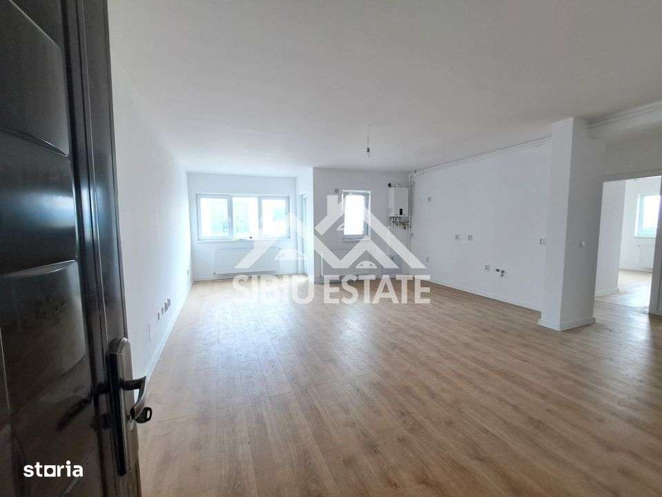 Apartament Sibiu 4 camere, 2 bai NOU lift si parcare - Imagine principală: 2/17