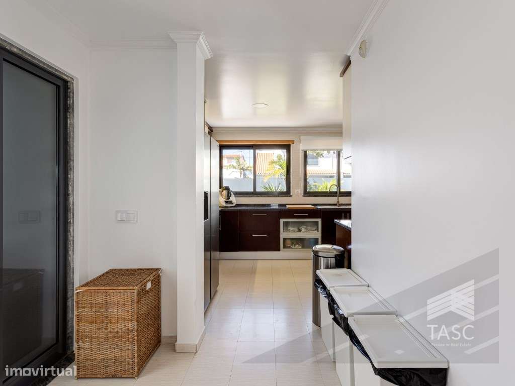 Moradia Geminada em Bicesse-16