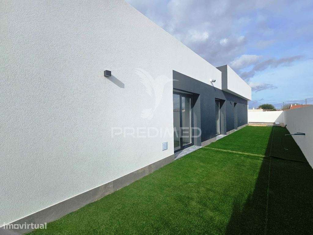 Moradia Isolada T3 c/Piscina e Garagem, em Azeitão - Grande imagem: 4/36