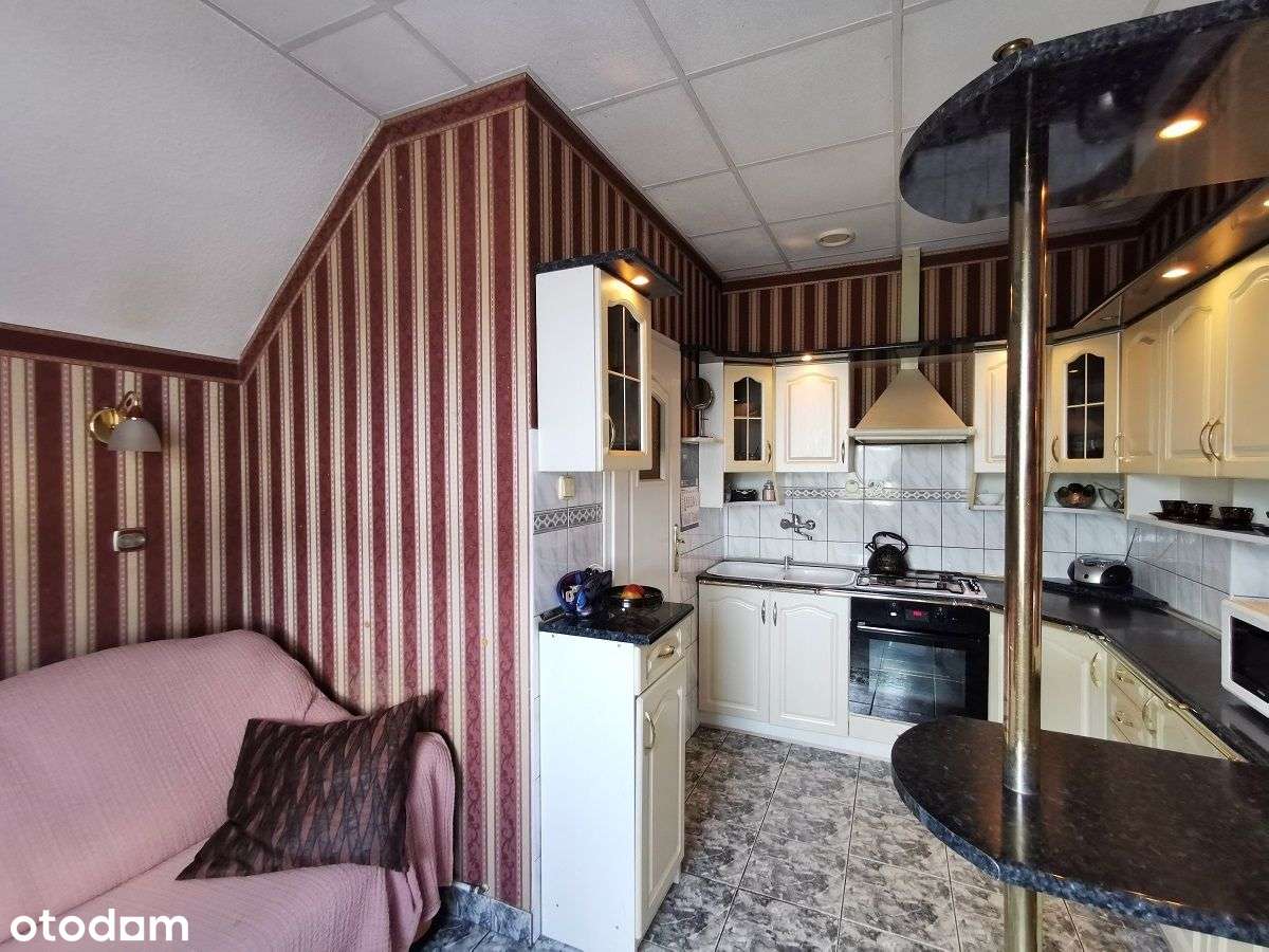 Klimatyczny dom z potencjałem i dużą działką-13