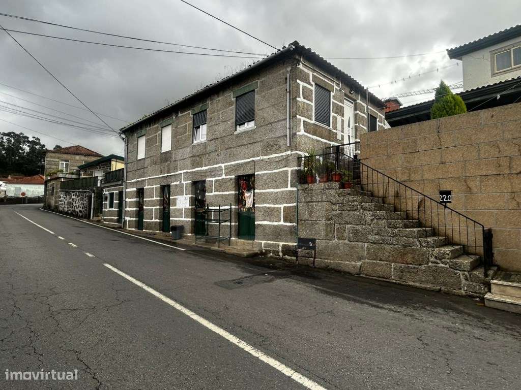 Loja em Moreira de Cónegos-8