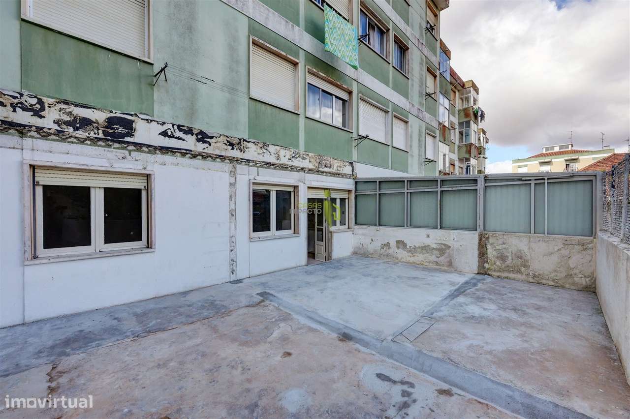 Apartamento T3 com terraço em Agualva-Cacém-24