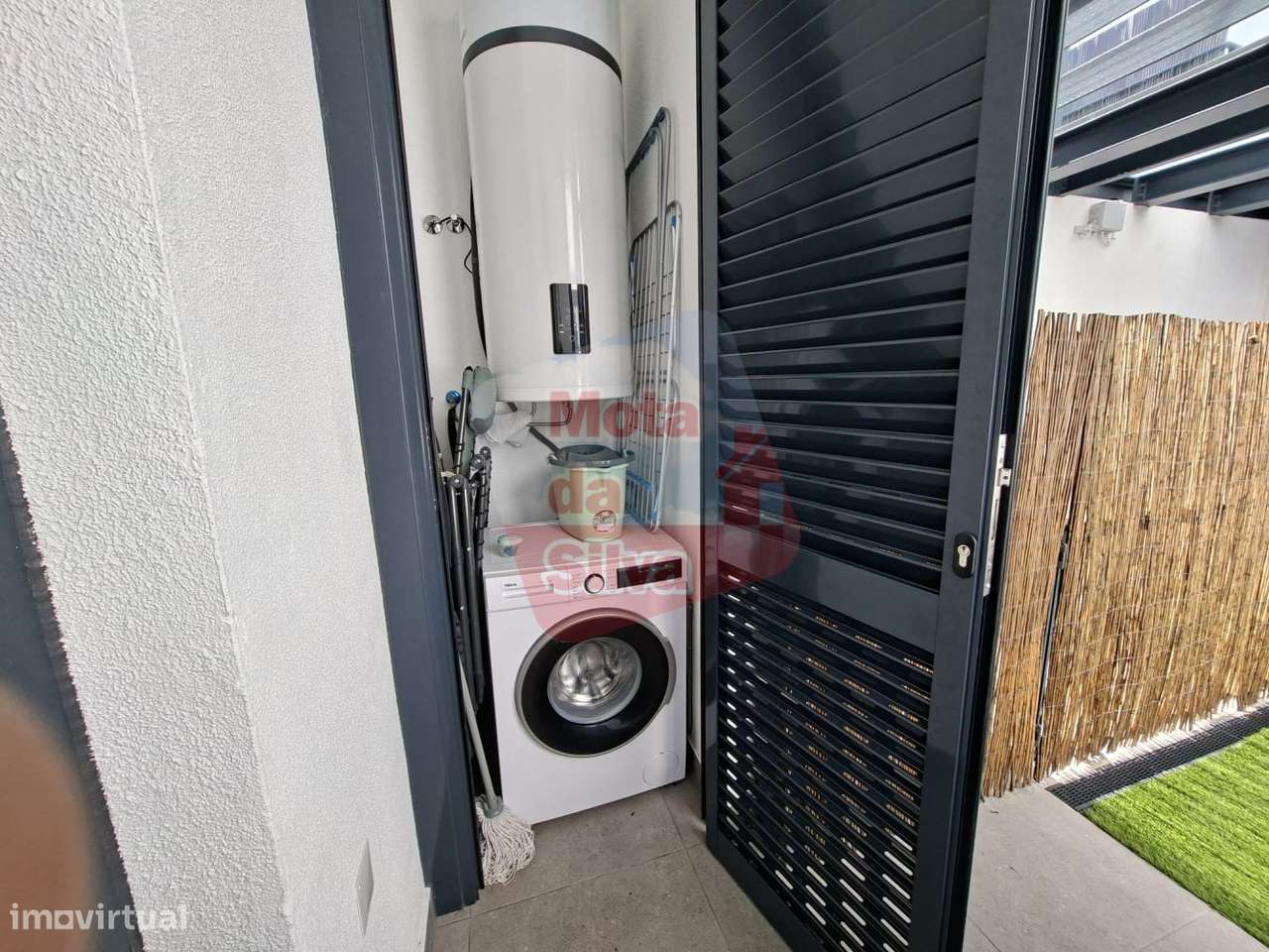 Excelente Apartamento T1, Mobilado com Jardim - Grande imagem: 4/25