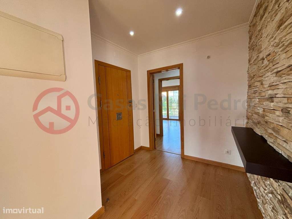 Excelente Apartamento T3, prédio com elevador, parqueamento e arrec...-0
