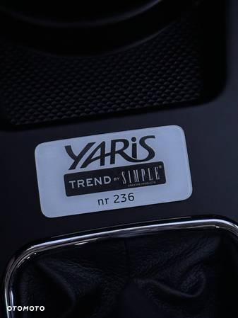 Toyota Yaris - 14