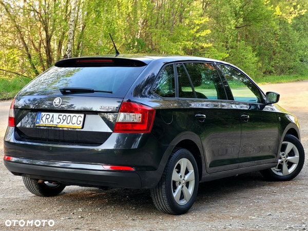 Skoda RAPID 1.2 TSI Active - 9