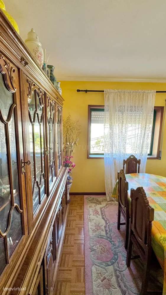 Apartamento T3 com garagem em excelente localização, em Vila do Conde-4