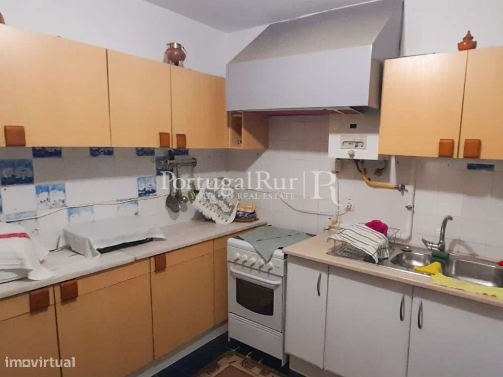 Moradia T4 com terraço em zona residencial de Évora-22