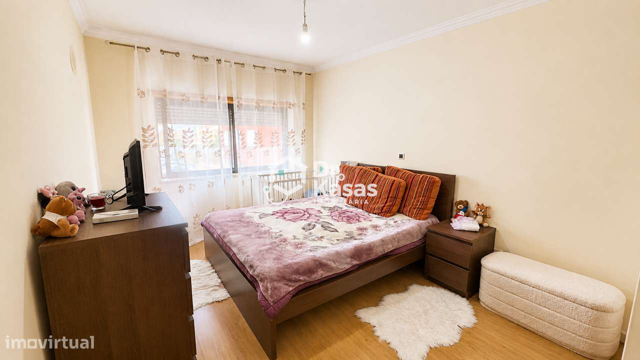 Apartamento T3 próximo Hospital do Barreiro-16
