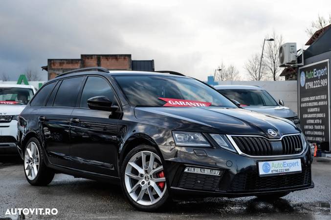 Skoda Octavia 2.0 TDI DSG RS - 9