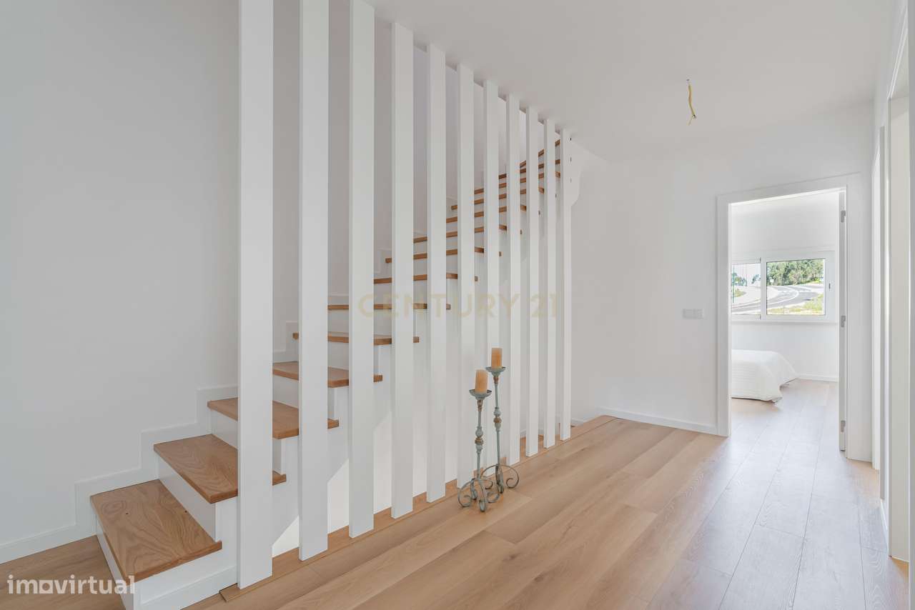 Moradias Condomínio fechado Belas Garden  T2+1 e T3+1-32