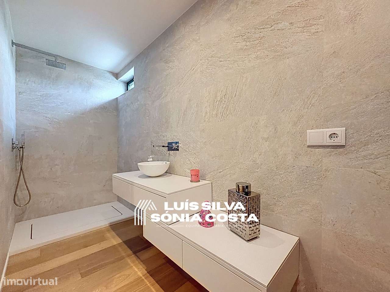 Moradia T3 em Avintes – Conforto, Tecnologia e Design...-16