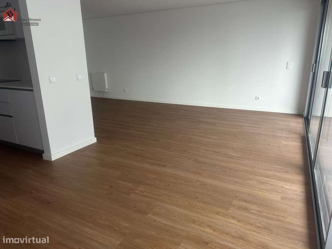 T2+1 NOVO PRONTO HABITAR! VISTA MAR SANTA MARINHA GAIA!-11