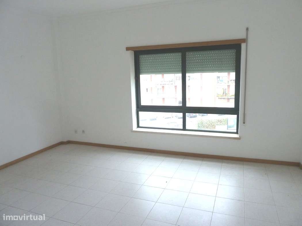 Apartamento T0 em Coimbra (Urb. Panorama) - Grande imagem: 2/7