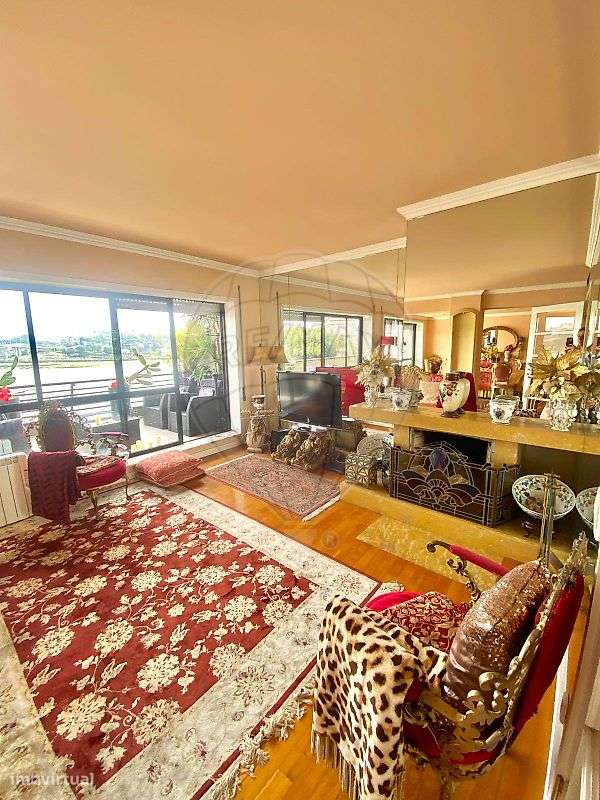 Apartamento T5 para venda-23