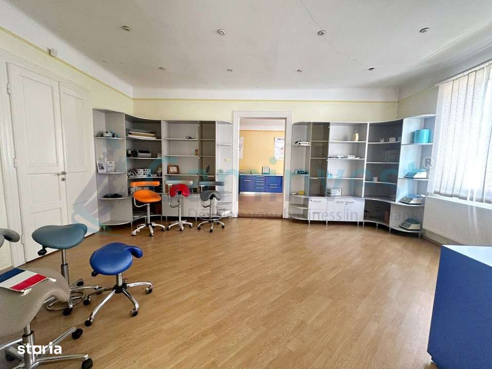 Gaminvest Doua cladiri individuale si teren, Oradea,V4240 - Imagine principală: 4/11