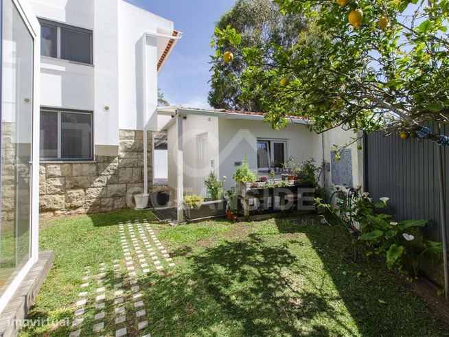 Moradia T6 em São Pedro do Estoril-55