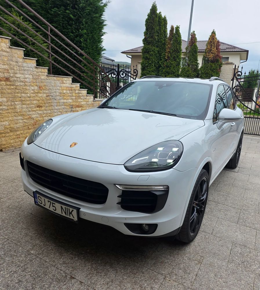 Porsche Cayenne 2016