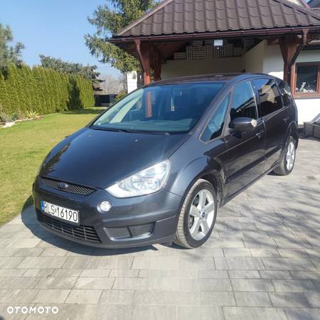 Ford S-Max 2.0 TDCi Ambiente - 17