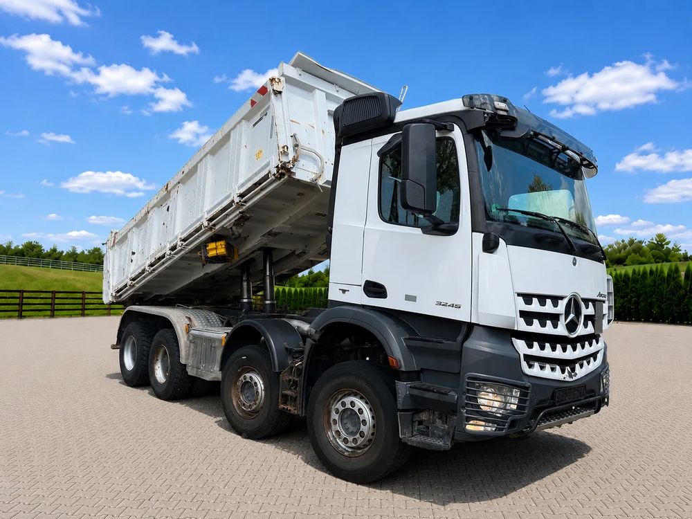 Mercedes-Benz Arocs 2017