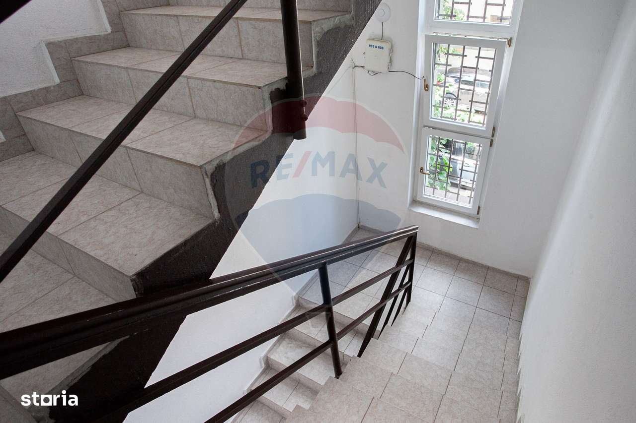 Vilă idealǎ pentru locuințǎ sau investiție -  zonă ultracentralǎ Arad - Imagine principală: 3/20