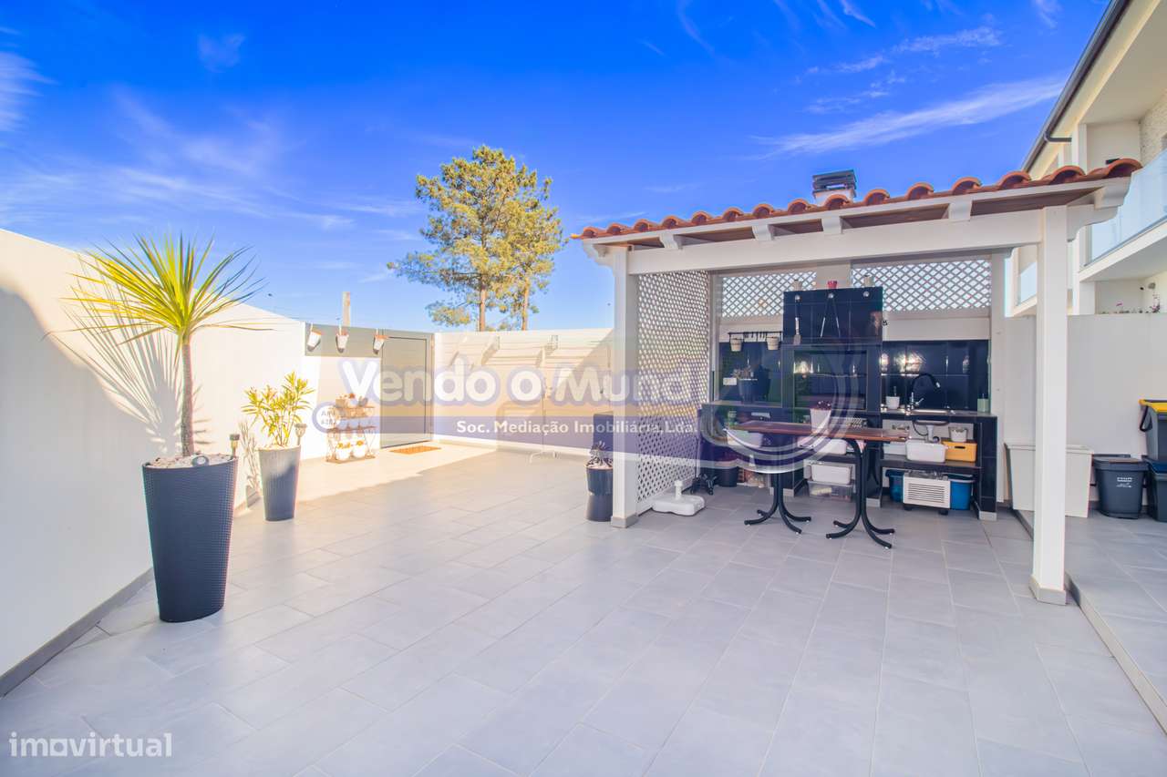 Moradia T3 em Salvaterra de Magos (S573)-46