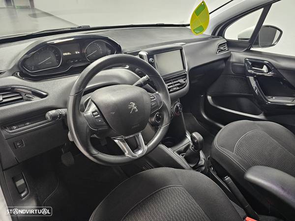 Peugeot 208 1.2 PureTech Active - 8