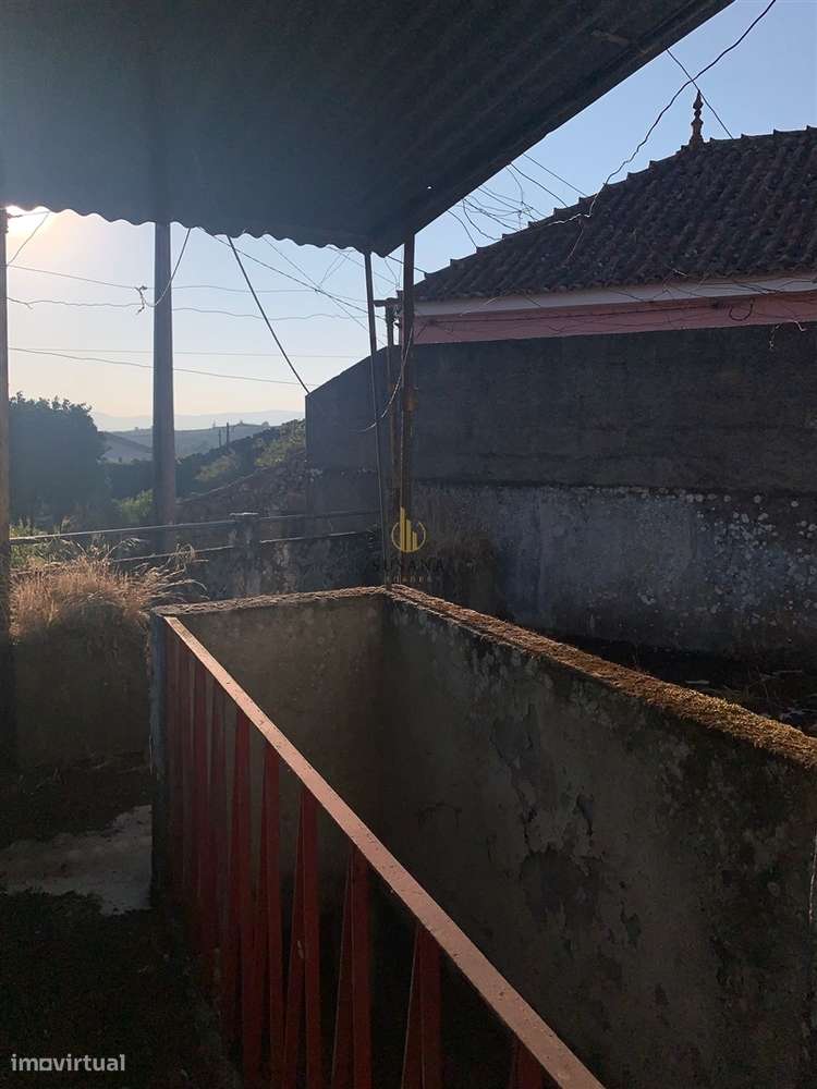 Moradia Devoluta T2 Venda em Bodiosa,Viseu - Grande imagem: 2/32