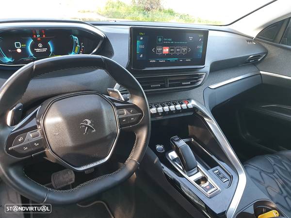 Peugeot 3008 1.6 Hybrid Allure Pack e-EAT8 - 29