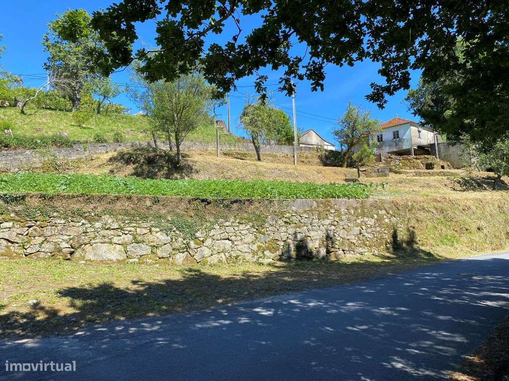 Casa Antiga para restauro. - Grande imagem: 5/18