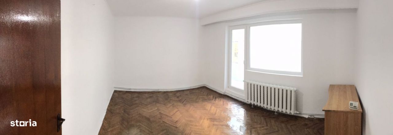 Apartament: 3 camere, 65mp, decomandat, La Terenuri, Boxa,in Manastur!