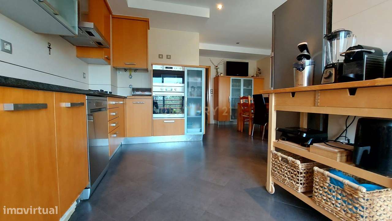 T5 Duplex em Alcochete | Vista Rio | Terraço Panorâmico-4