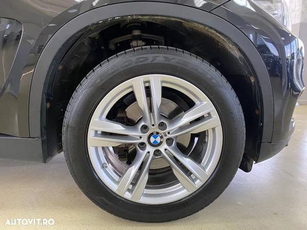 BMW X5 xDrive25d - 29